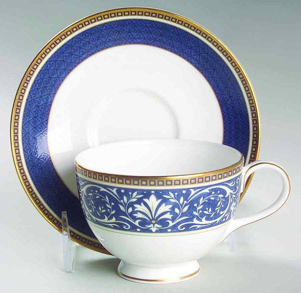 Royal Doulton - Challinor - Teacup