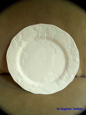 Wedgwood - Strawberry & Vine - Lunch/Salad Plate